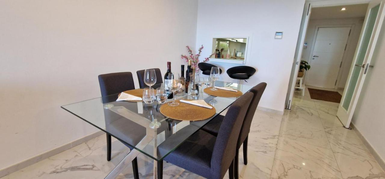 Casares Del Mar Luxury Apartment มาลากา ภายนอก รูปภาพ