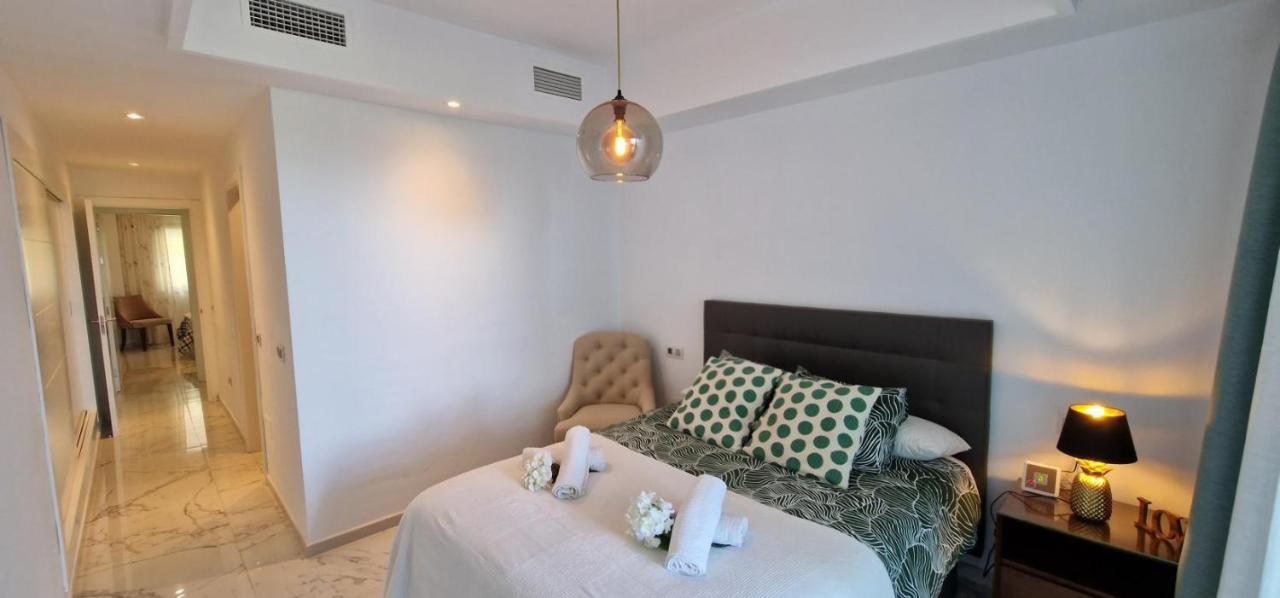 Casares Del Mar Luxury Apartment มาลากา ภายนอก รูปภาพ
