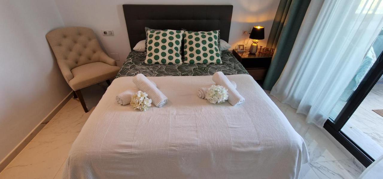 Casares Del Mar Luxury Apartment มาลากา ภายนอก รูปภาพ