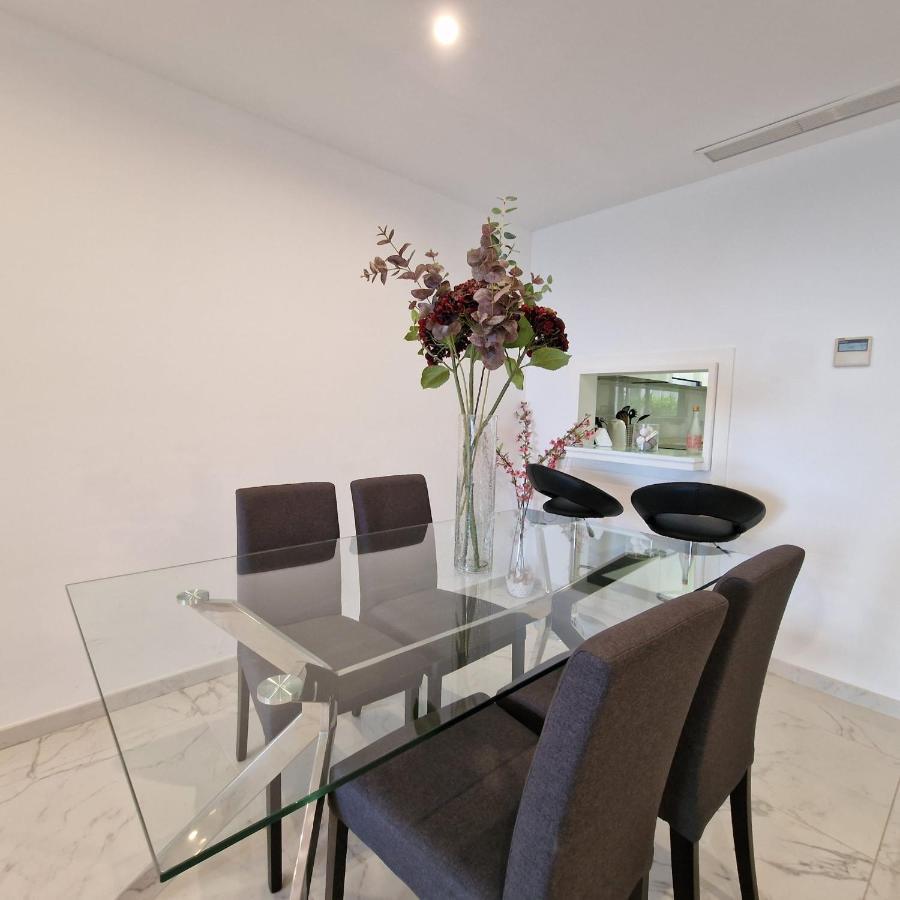 Casares Del Mar Luxury Apartment มาลากา ภายนอก รูปภาพ