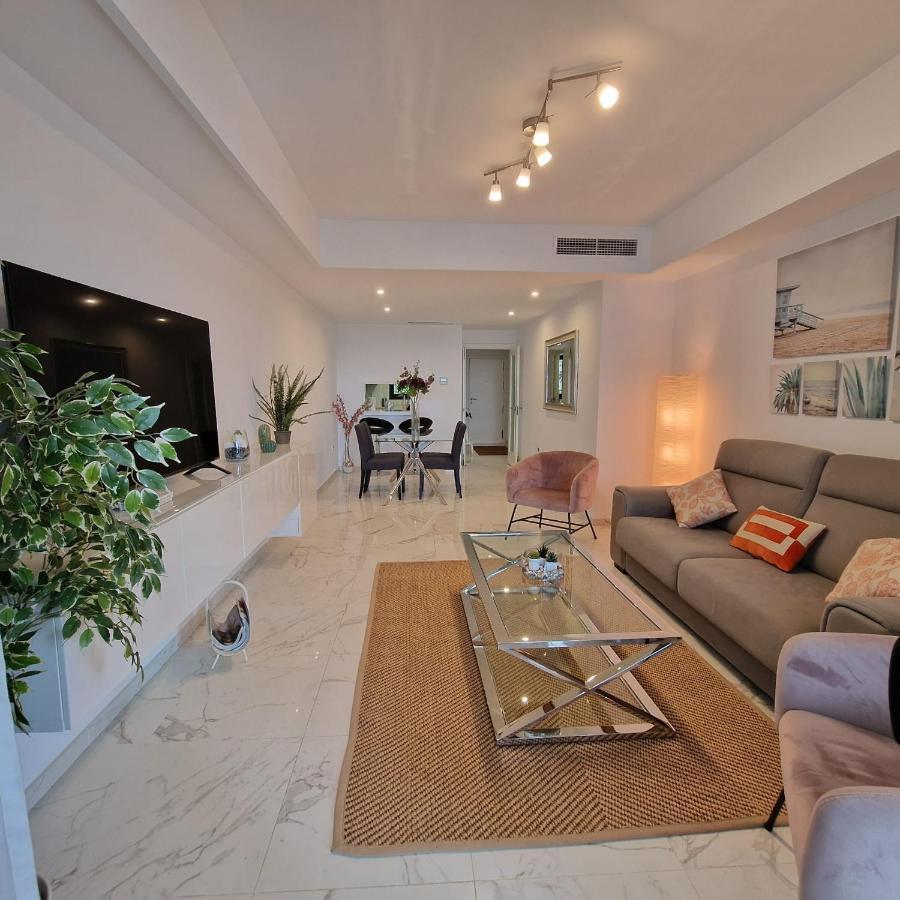 Casares Del Mar Luxury Apartment มาลากา ภายนอก รูปภาพ