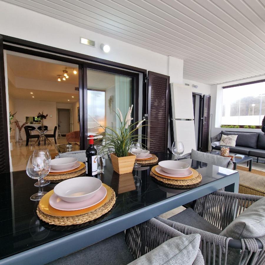 Casares Del Mar Luxury Apartment มาลากา ภายนอก รูปภาพ