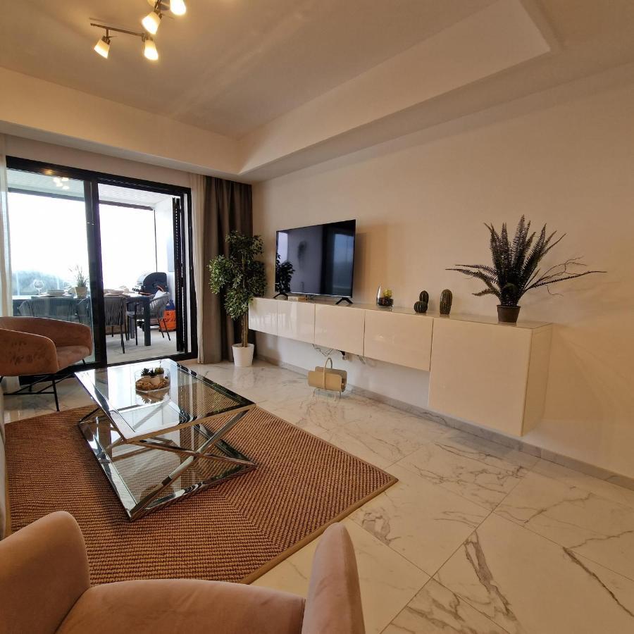 Casares Del Mar Luxury Apartment มาลากา ภายนอก รูปภาพ